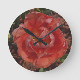 rote Blüte  Runde Wanduhr