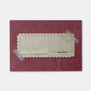 Rote Burgunder-Blumen mit geaufnommenem Aufkleber Post-it Klebezettel