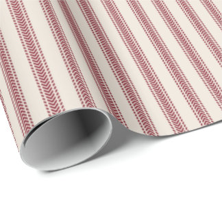 Rote Chevron-Häkchenstreifen auf sandfarbenem Hint Geschenkpapier