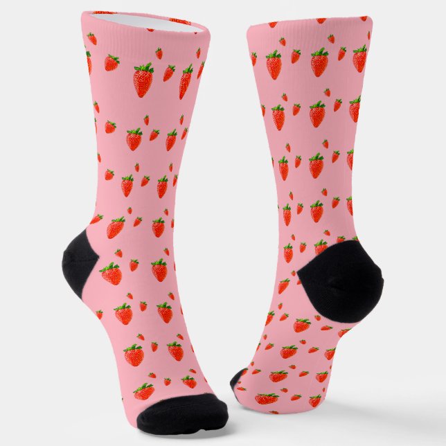 Rote Erdbeeren auf rosafarbenem Hintergrund Socken (Gewinkelt)