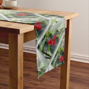 rote Flecken im Herbst Großer Tischläufer