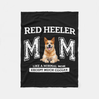 Rote Heeler-Mutter wie eine normale Mutter, außer  Fleecedecke