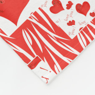 Rote Herzen, Liebe. Fleecedecke