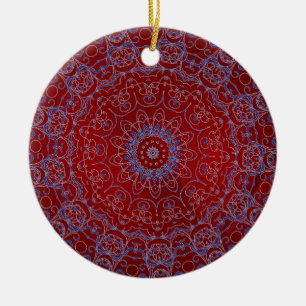 Rote Herzen und Blaue Spitzen Ornament