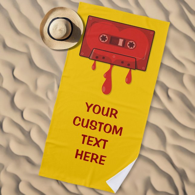 Rote Herzkassette Strandtuch (Von Creator hochgeladen)