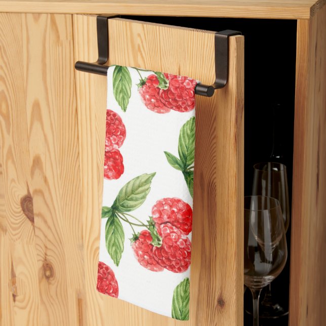 Rote Himbeeren mit Blättermuster Geschirrtuch (Drittel gefaltet)