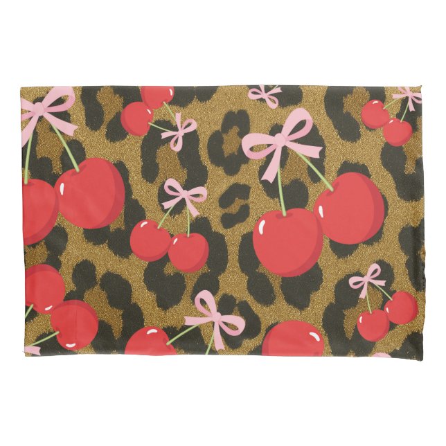 Rote Kirschen mit rosa Bow Coquette Leopard Print Kissenbezug (Vorderseite)