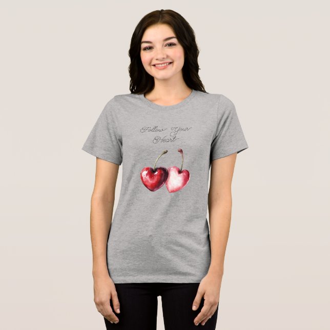 Rote Kirschherzen Tri-Blend Shirt (Vorderseite voll)