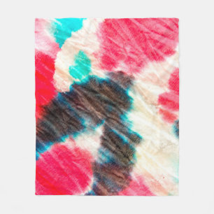 Rote künstlerische Verschmutzung. Shibori-Muster. Fleecedecke