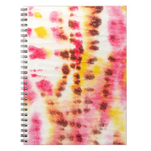 Rote künstlerische Verschmutzung. Tie Dye Textur. Notizblock