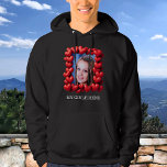 Rote Liebe Hört Gerahmtes Foto Personalisiert Hoodie<br><div class="desc">Laden Sie ein Foto hoch, passen Sie den Text an und erstellen Sie ganz einfach Ihren personalisierten Hoodie. Für beste Bildzentrierungsergebnisse verwenden Sie bitte ein quadratisches Bild. Klicken Sie auf BEARBEITEN, und wählen Sie dann Text aus, um die Textfarbe zu ändern. Sie können dieses Design auf anderen Zazzle-Produkten übertragen und...</div>