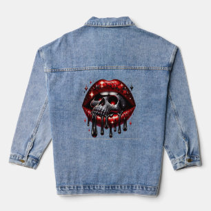Rote Lippen um einen Schädel herum Jeansjacke