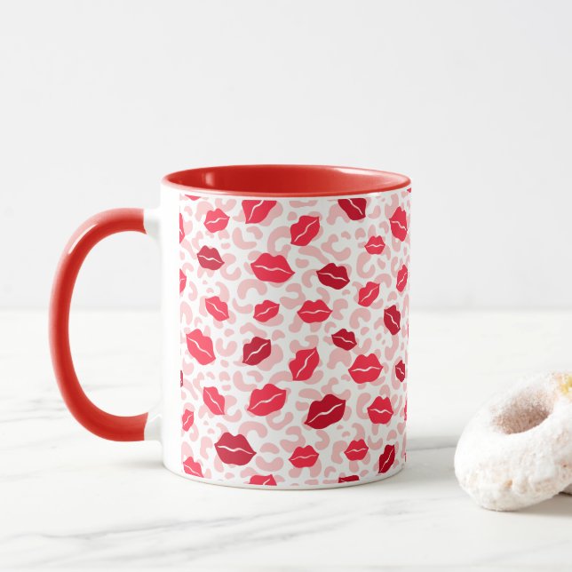 Rote Lippen und Märchen auf rosa Muster Tasse (Mit Donut)