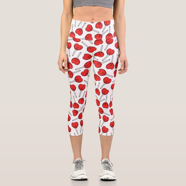 Rote Lutscher, Herz-Lutscher, Lutscher-Muster Capri Leggings (Vorderseite)