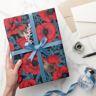 Rote Mohnblüten, blaue Blätter auf schwarz Geschenkpapier