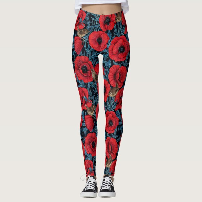 Rote Mohnblüten, blaue Blätter auf schwarz Leggings (Vorderseite)