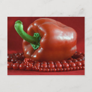 Rote Paprika und Perlen_2 Postkarte