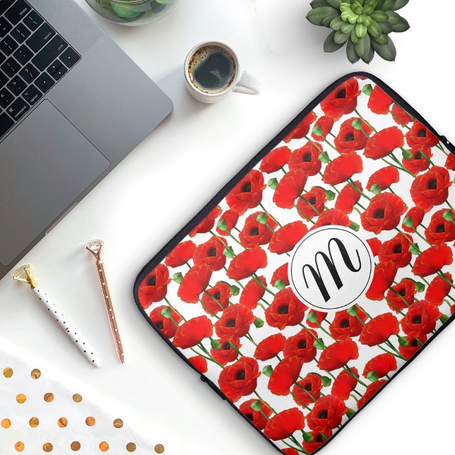 Rote Pflaumen Muster und Monogramm Laptopschutzhülle (Red Poppy Pattern with Monogram Laptop Sleeve (add your own initial))