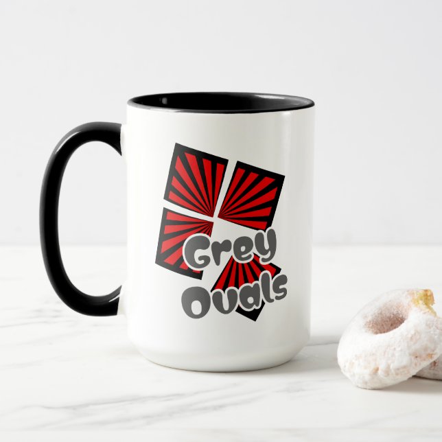 Rote Quadrate mit dem Text "Beams and Gray Ovals" Tasse (Mit Donut)