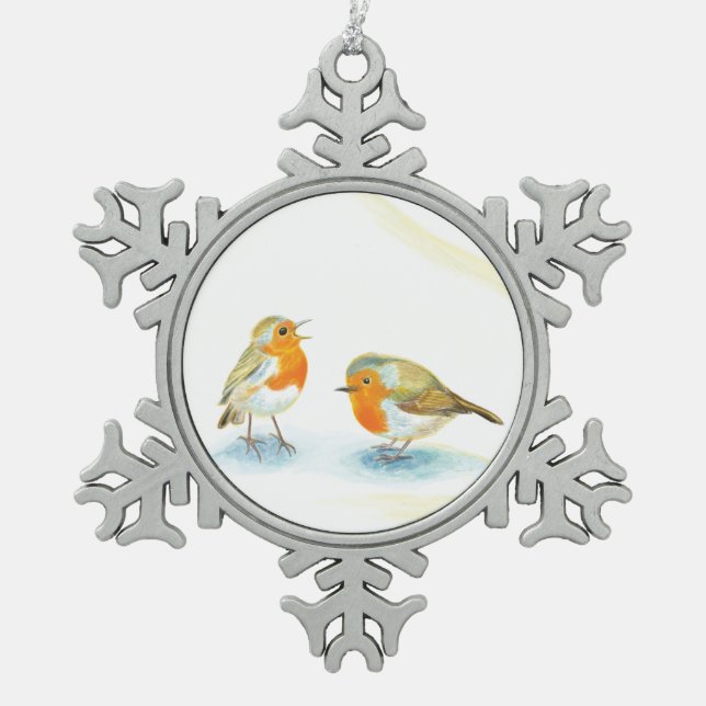 Rote Robins im Winter Schneeflocken Zinn-Ornament (Vorderseite)