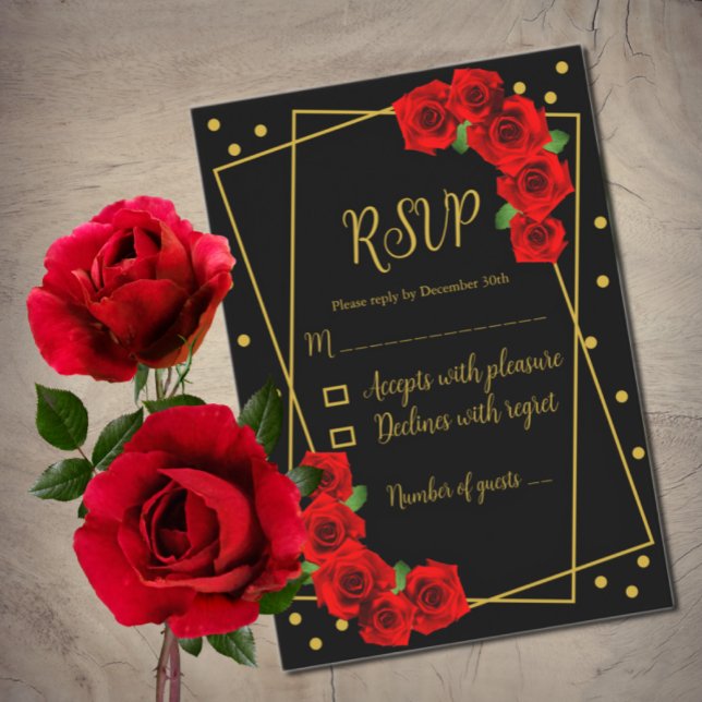 Rote Rose Black und Gold Quinceñera RSVP Karte (Von Creator hochgeladen)