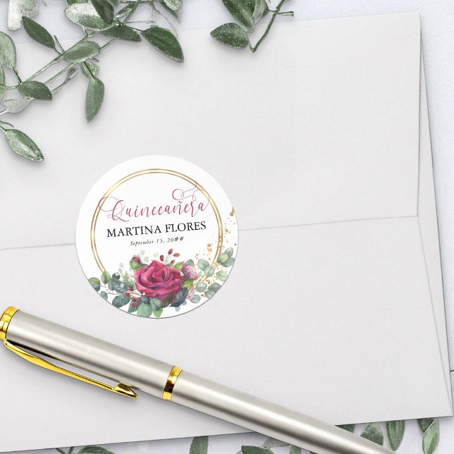 Rote Rose Elegante Kalligrafie Quinceanera Runder Aufkleber (Envelope seal or favor sticker from my Rose and Eucalyptus Quinceanera collection)
