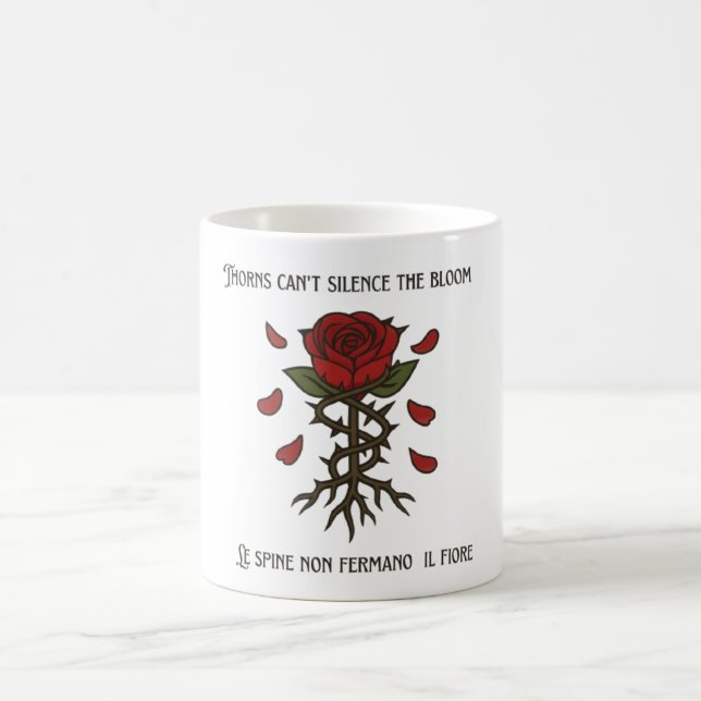 Rote Rose mit Dornen Tasse (Mittel)