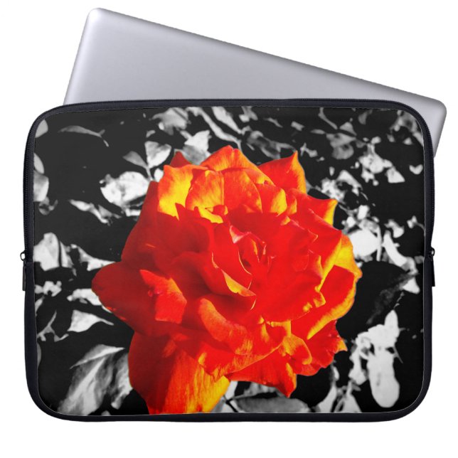 Rote Rose Neopren Laptop Sleeve (Vorderseite)