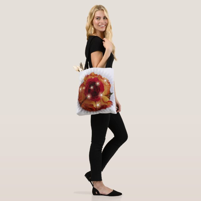 Rote Rose und Orangen und Gelb (Am Model)