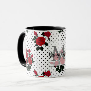 Rote Rosen auf einem Polka-Punkt-Hintergrund. Kaff Tasse