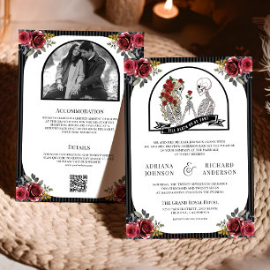 Rote Rosen Gothic-Skelett-Paar QR-Code Hochzeit Einladung