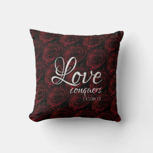 Rote Rosen LIEBE ÜBERWINDET Personalisierte Schrif Kissen