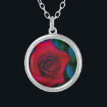 Rote Rosen mit blauen Farbtönen Versilberte Kette<br><div class="desc">Rote Rosen mit blauen Farbtönen Rote Rose Lieblicher Hintergrund der rote Rose lesen,  um mit Ihrem Text zu schneiden. Ideal für jeden Liebhaber der Rose. Foto von Sandy Closs,  aufgenommen am Arrowhad-See. "rote Rose""rote Rosen""rosa Rosen""Rosa Rosen""Hochzeiten""Liebe-Geschenk""Rote Blume""Rote Blume""Rote Blüten" Rose "Geschenke mit Rose"</div>