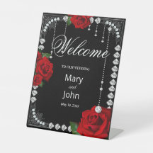 Rote Rosen und Diamanten Hochzeitshilfsschild