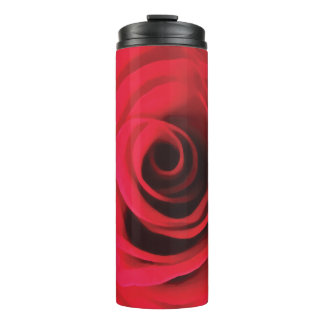 Rote Rosenzweig-Detail-Blumendesign Thermosbecher