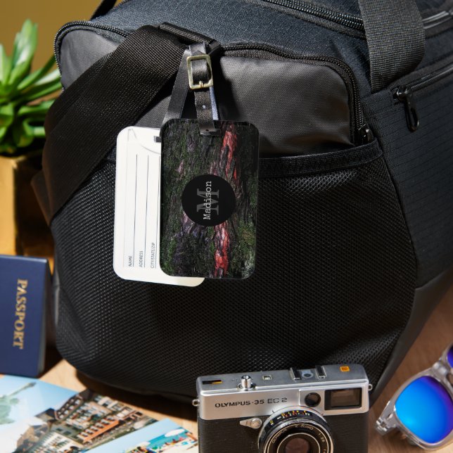 Rote schwarze Baummosse Holzrinde Monogram Gepäckanhänger (Vorderseite & Rückseite)