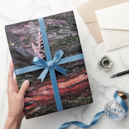 Rote schwarze Holzbäume Geschenkpapier