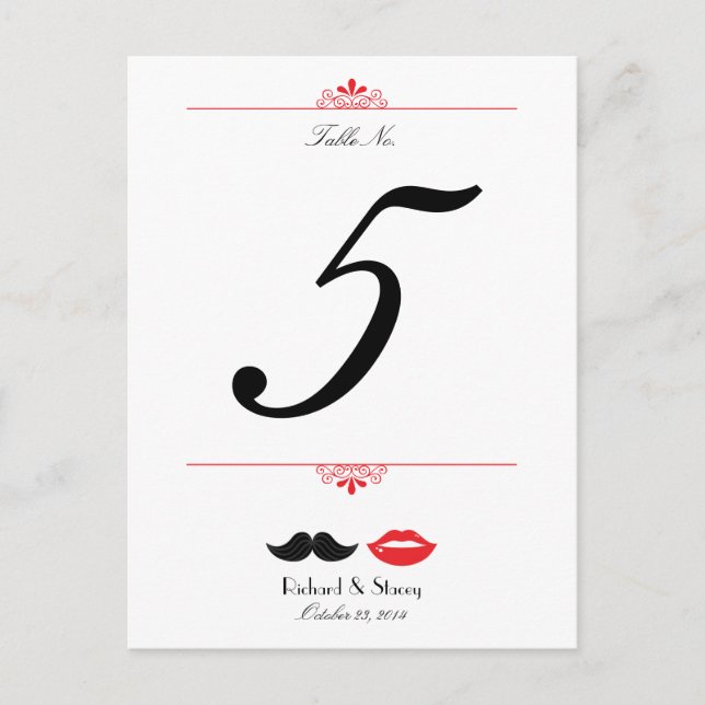 Rote, schwarze und weiße Mustache & Lips Hochzeit Postkarte (Vorderseite)