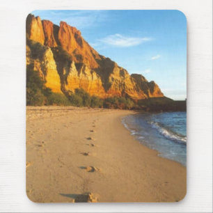 Rote Täuschungs-Klippen Mousepad