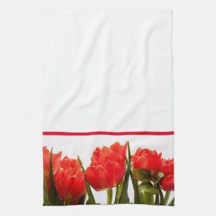 Rote Tulpen auf einem massiven weißen Küchenhandtu Geschirrtuch