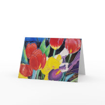 Rote Tulpen, gelbe Blutgerinnsel und Lila Iris