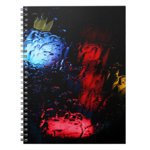 rote und blaue LED-Lampe Notizblock