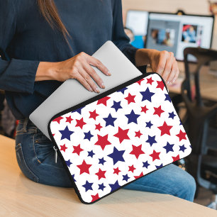 Rote und blaue Sterne, 4. Juli, weißer Hintergrund Laptopschutzhülle