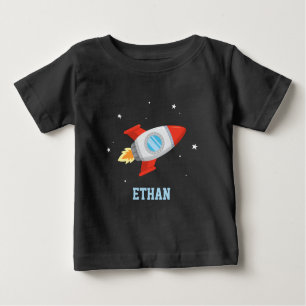 Rote und graue Rakete im Weltraum Baby T-shirt