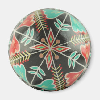 Rote und grüne Pysanka-Blume Runde Magnet