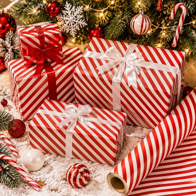 Rote und weiße Candy Stripes Geschenkpapier (Von Creator hochgeladen)