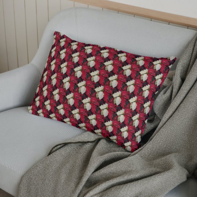 Rote und weiße Poinsettias Muster Urlaub Kissenbezug (In Situ)