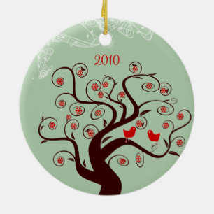 Rote Vögel Swirl Bäume Weihnachtsgeschmack Foto Keramikornament