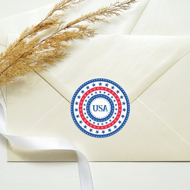 Rote, weiße und blaue Sterne der USA mit Monogramm Runder Aufkleber (Von Creator hochgeladen)