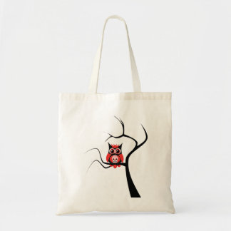 Rote Zuckerschädel-Eule in der Baum-Tasche Tragetasche